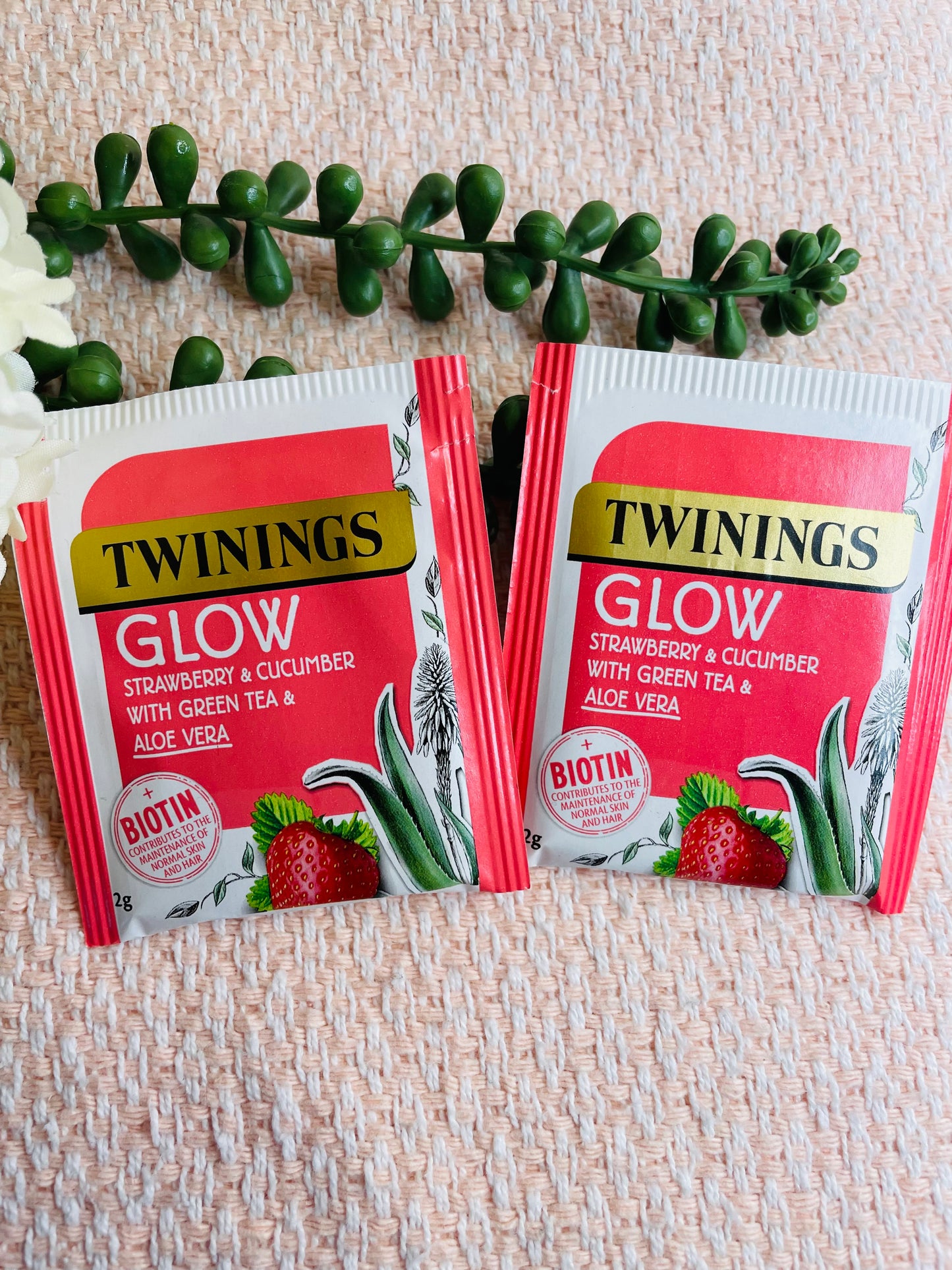 Twinings Glow Tea Bags X2