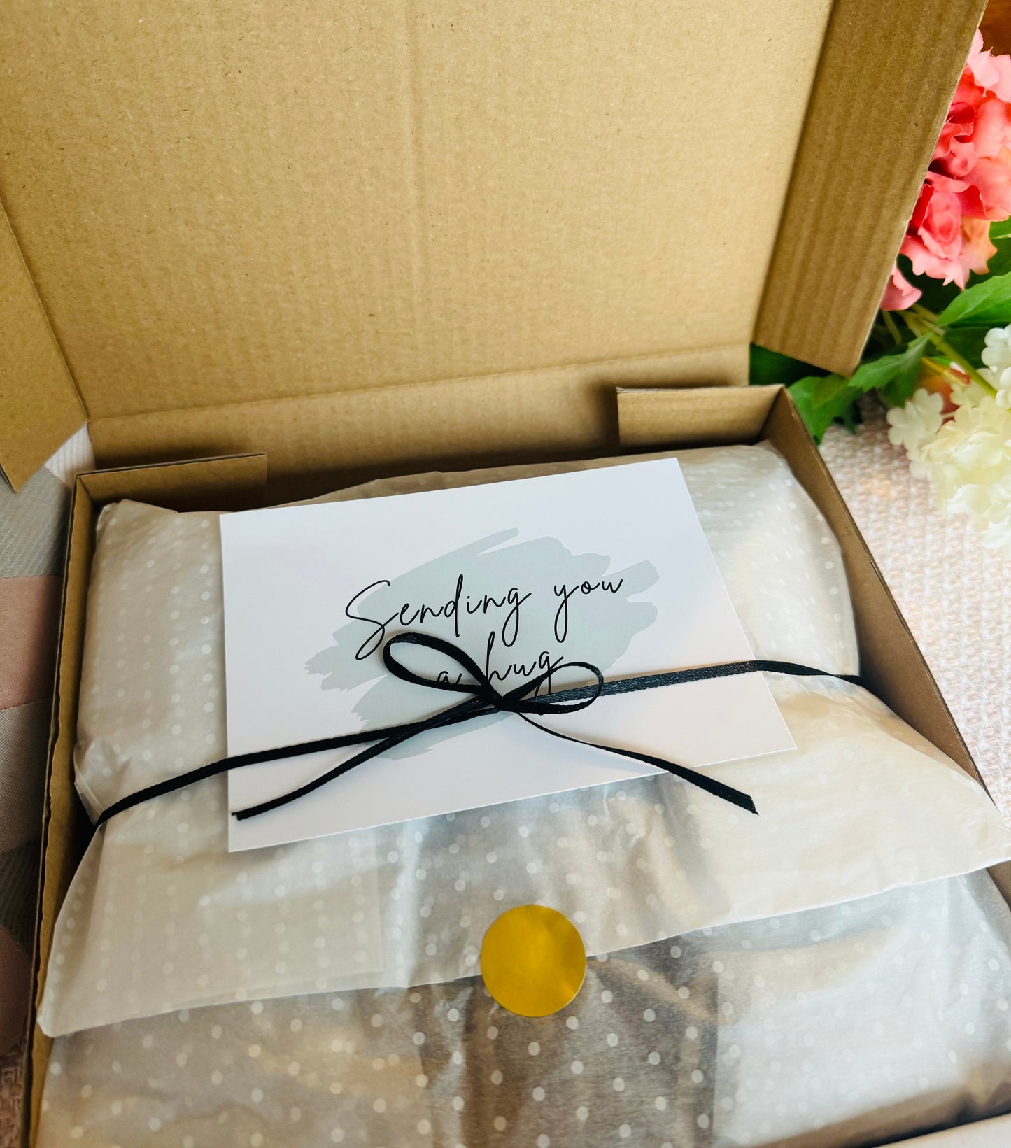 Care Package Hug in a Box - Recovery Get Well Soon Gift Box for Her - Thinking of You - Pamper Hamper - Self Care Gift Box - Cancer Gifts