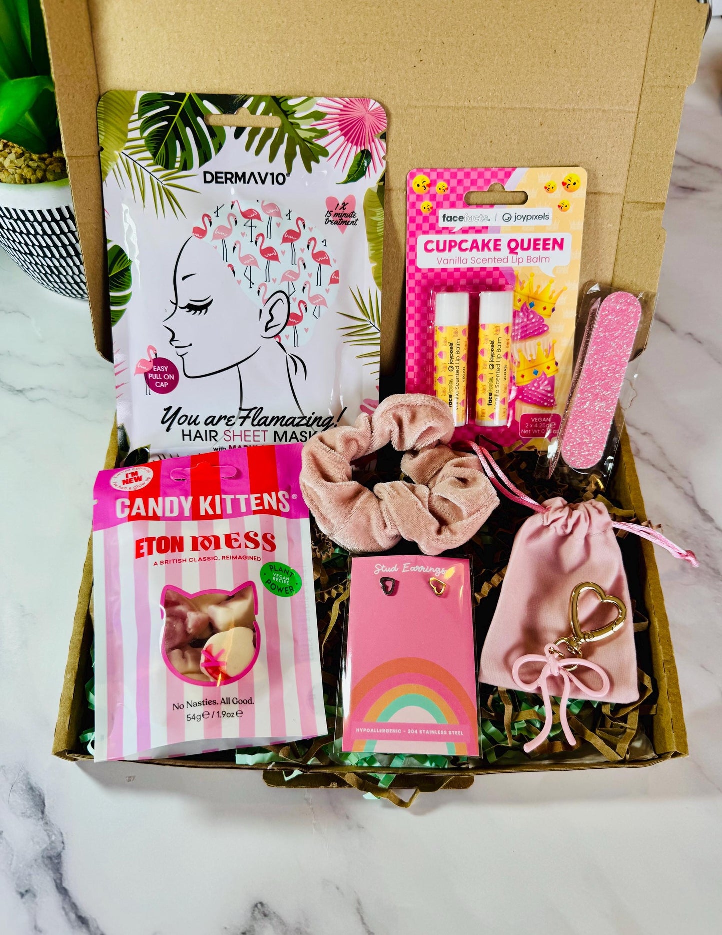 Teen Girl Gift - Teenage Birthday Gift - Letterbox Gift - Hug in a Box - Gifts for Teen - Personalised - Care Package - Get Well Soon Gift