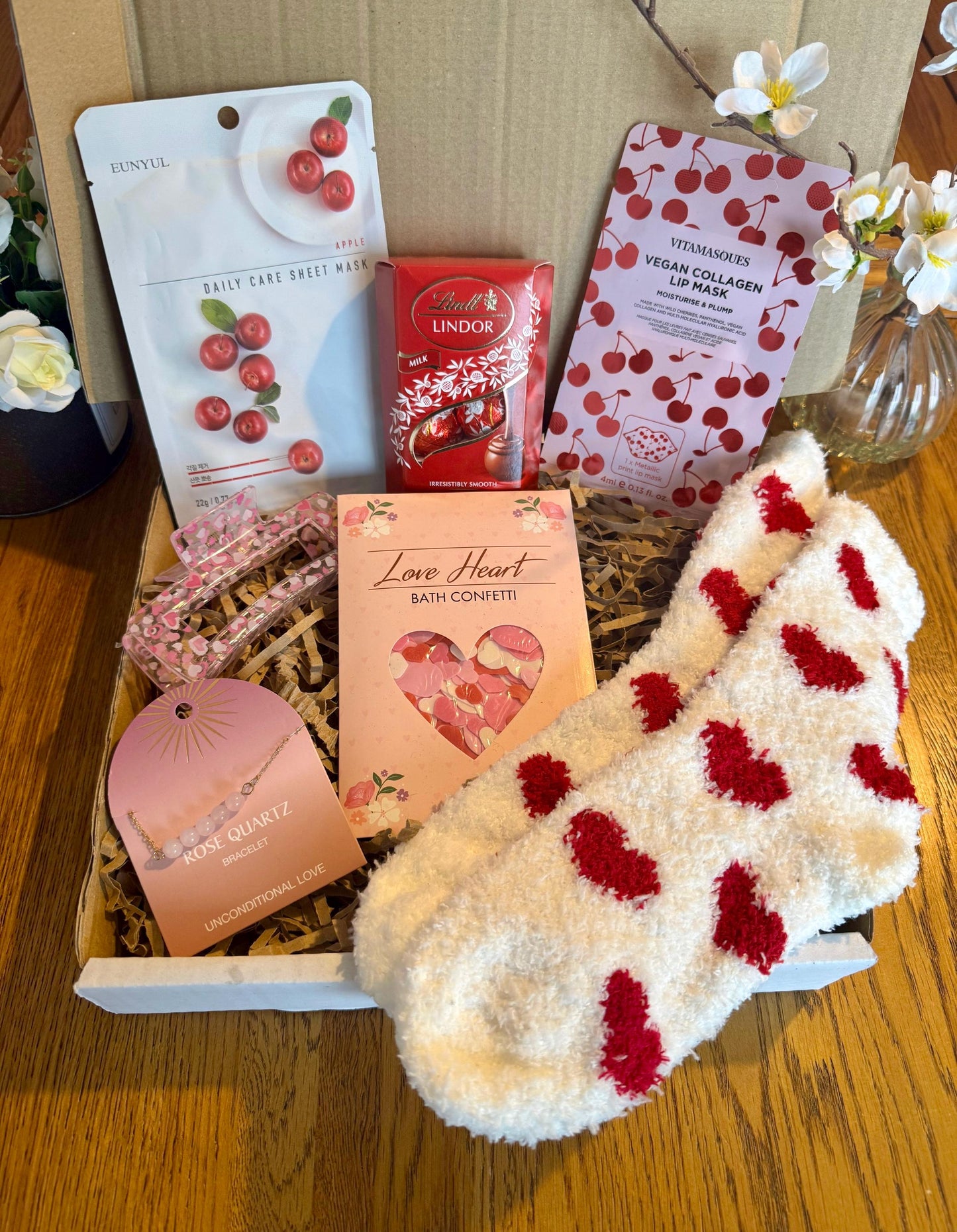 Valentines Gift for Her - Valentines Hug in a Box - Self Love Pamper Hamper - Galentines Gift - Anniversary Gift - Care Package - Pamper