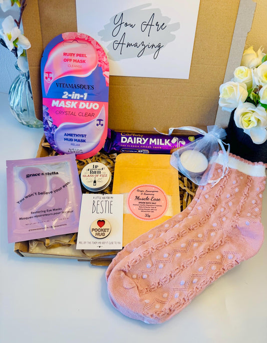 Bestie Gift Box - Letterbox Gift For Her - Hug in a Box - Self Care - Friend Giftbox - Care Package Gift - Birthday Giftbox - Personalised
