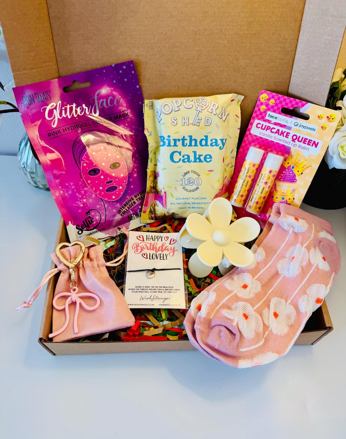 Birthday Gift Box - Birthday Gift for Her - Giftbox for Teenager - Pamper Hamper - Birthday Hamper Gift Box - Gift for Friend - Treat Box