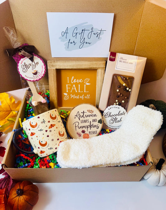 Cosy Autumn Hamper - Hug in a Box for Her - Fall Gift Box - Friend Treat Box - Autumn Care Package - Birthday Hamper - Get Well Soon Gift