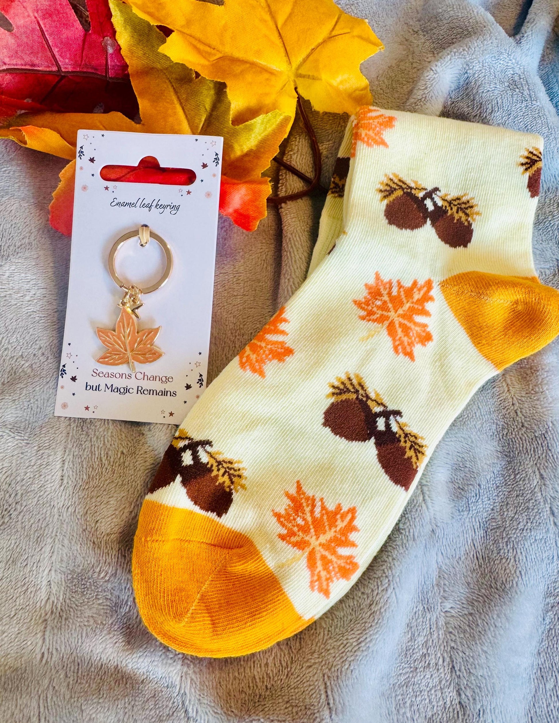 Autumn Hamper Giftbox - Hug in a Box - Fall Gift Box - Friend Treat Box - Autumn Care Package - Gifts for Her - Autumn Basket - Birthday Box