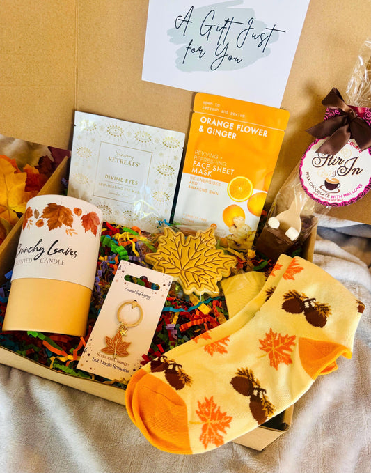 Autumn Hamper Giftbox - Hug in a Box - Fall Gift Box - Friend Treat Box - Autumn Care Package - Gifts for Her - Autumn Basket - Birthday Box