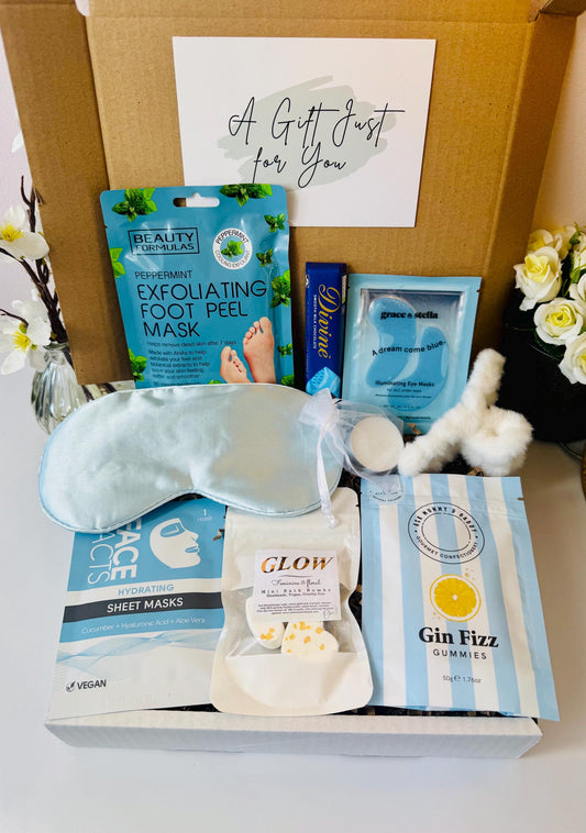 Cosy Pamper Hamper - Spa Self Care Hamper - Care Package Gift For Her - Birthday Gift Box - Hug in a Box - Pamper Box - Pick me Up Gift