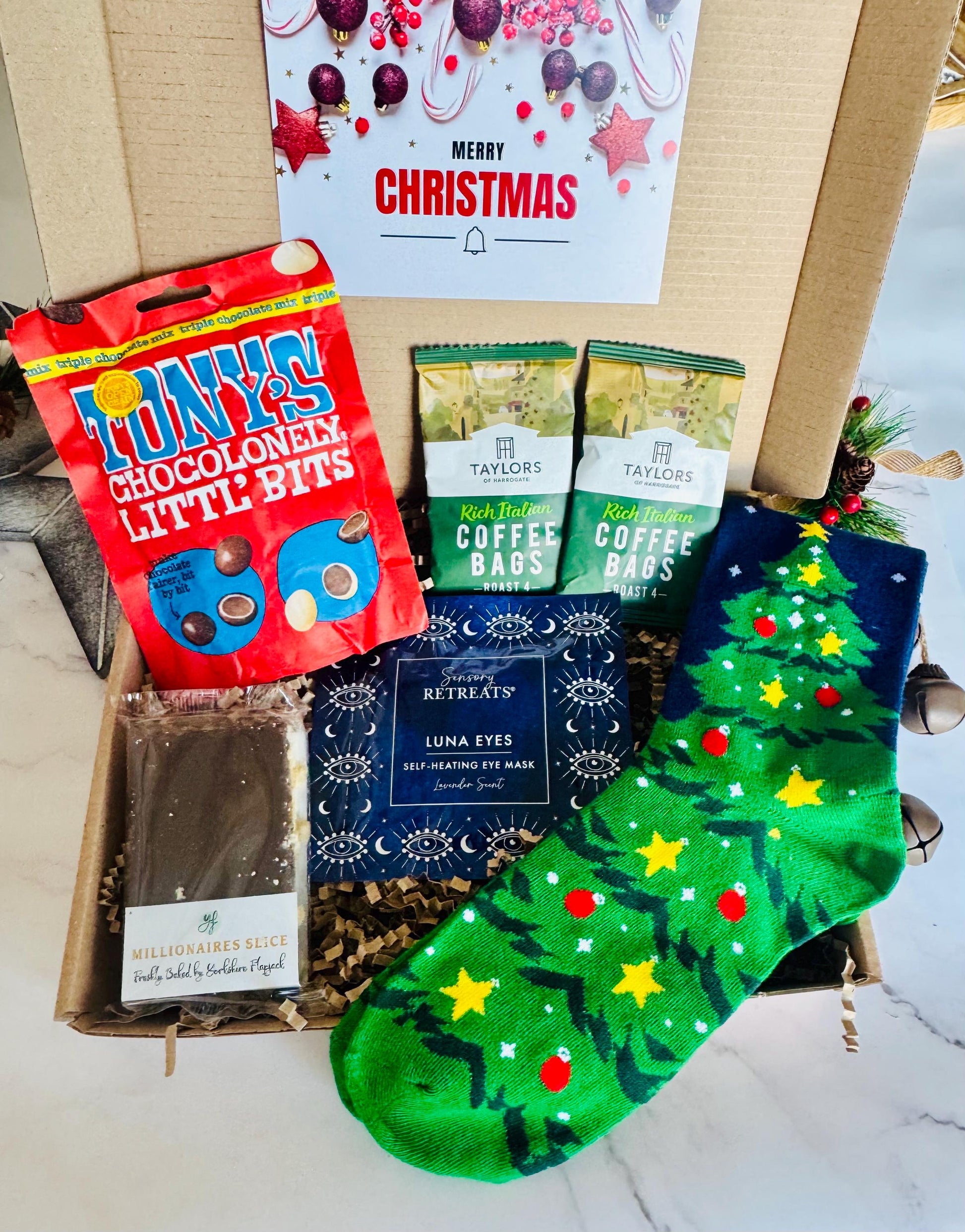 Mens Christmas Treat Box - Christmas Gift for him - Christmas Eve Box - Hamper for Him - Colleague Present - Hug in a Box - Secret Santa