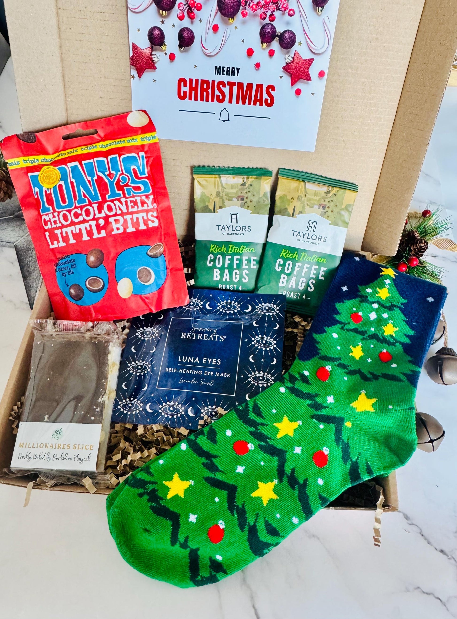 Mens Christmas Treat Box - Christmas Gift for him - Christmas Eve Box - Hamper for Him - Colleague Present - Hug in a Box - Secret Santa