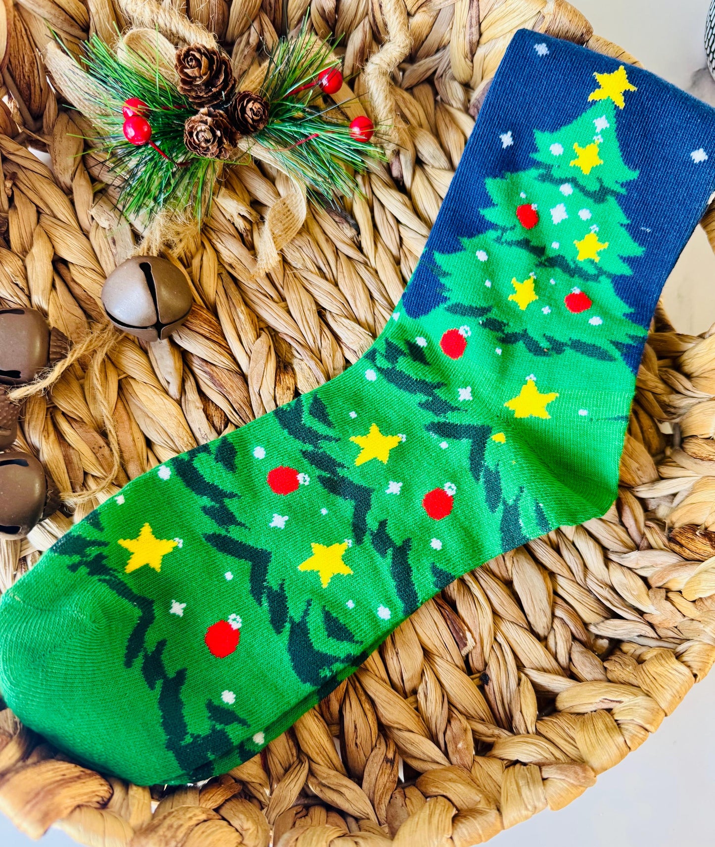 Mens Christmas Treat Box - Christmas Gift for him - Christmas Eve Box - Hamper for Him - Colleague Present - Hug in a Box - Secret Santa