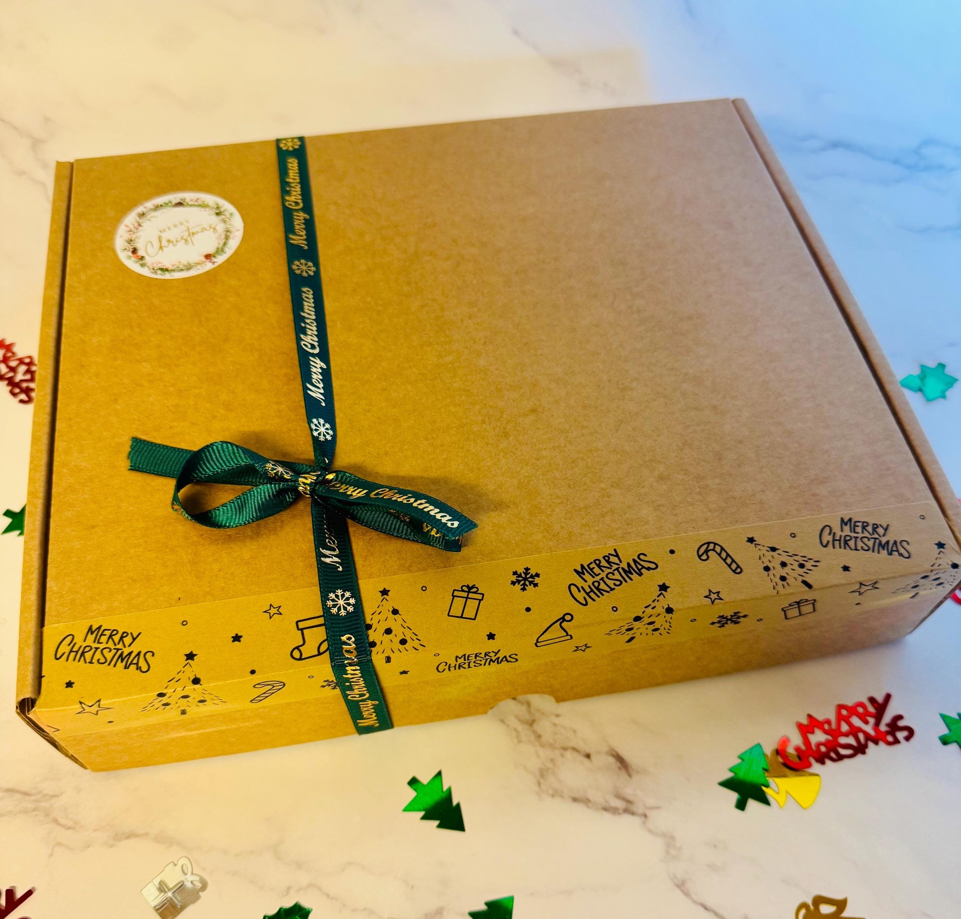 Christmas Gift for Her - Xmas Eve Box - Hug in a Box - Ladies Christmas Gift Box for Her - Gifts for Women - Xmas Treat Box - Secret Santa