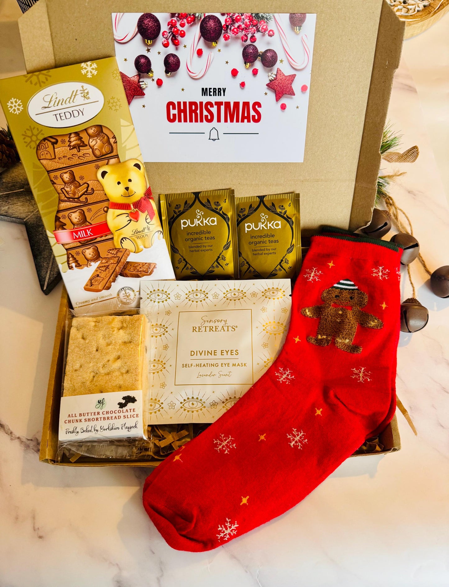 Christmas Gift for Her - Xmas Eve Box - Hug in a Box - Ladies Christmas Gift Box for Her - Gifts for Women - Xmas Treat Box - Secret Santa