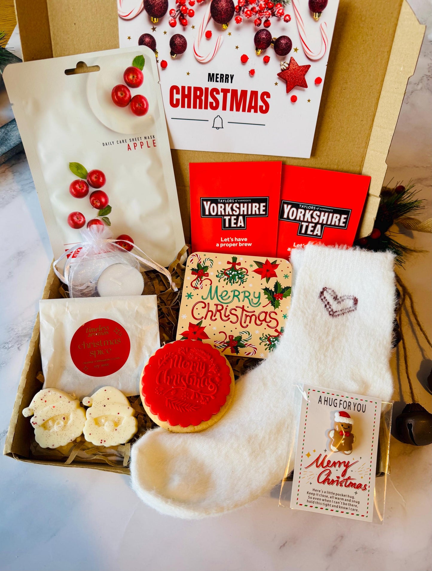 Christmas Hug in a Box - Xmas Eve Box - Christmas Gift for Her - Care Package Hamper Ladies Treat Box - Secret Santa - Self-Care Gift Box