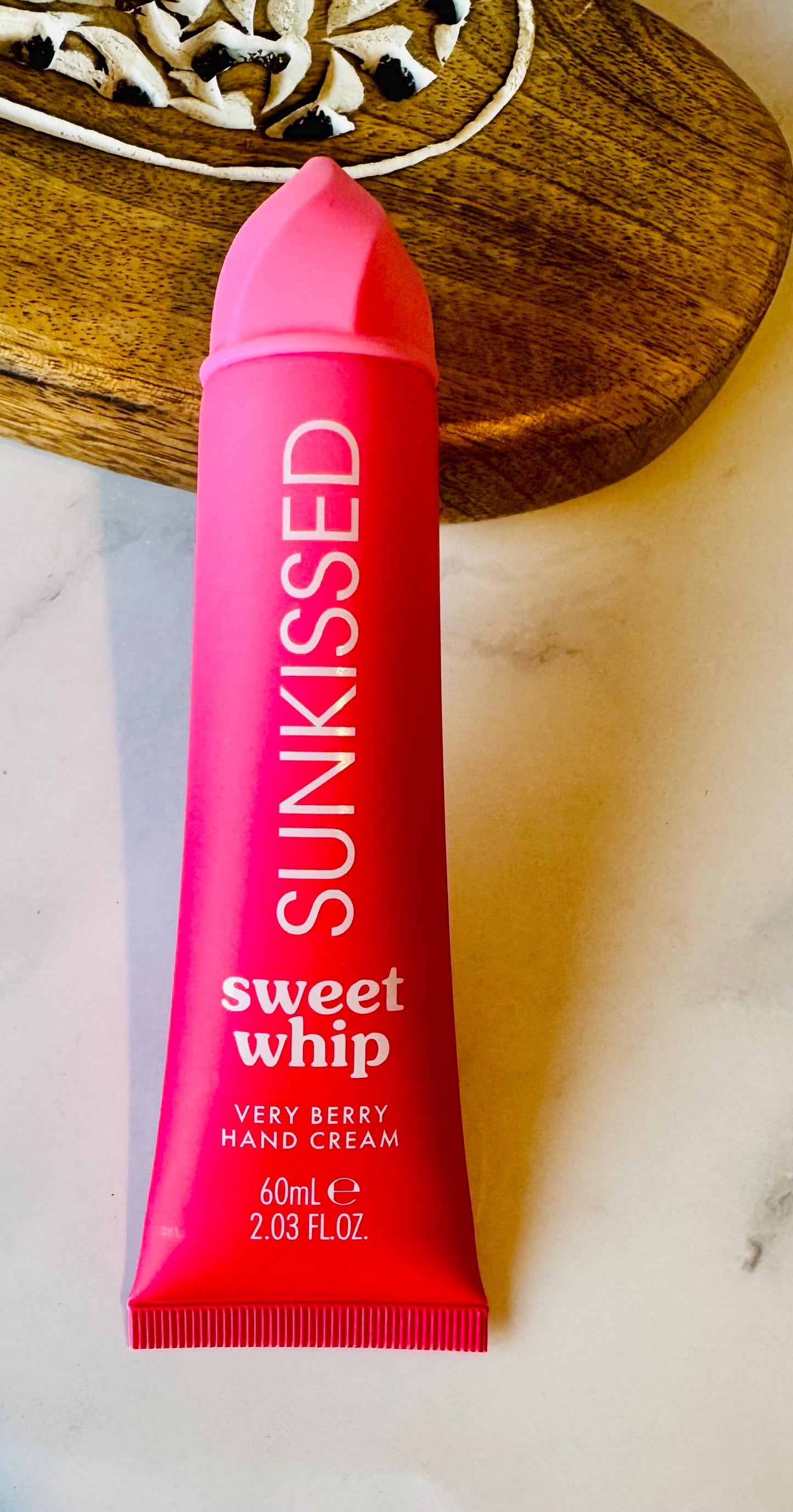 Hug in a Box Gift Hamper for Her – Valentine’s Self Care Pamper Box - Comfort Care Package - Thinking of You - Gift for Friend - Galentines