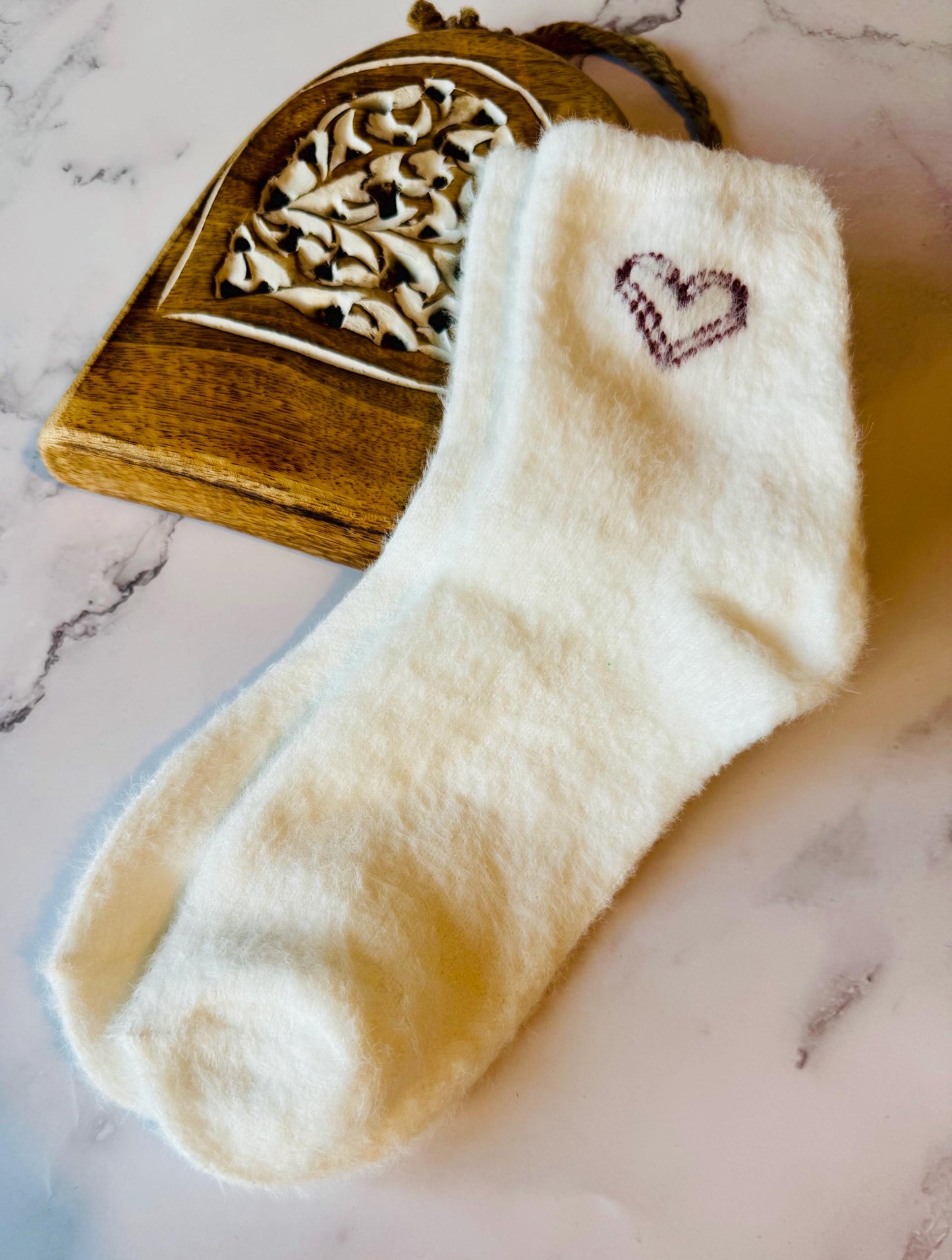 Hug in a Box Gift Hamper for Her – Valentine’s Self Care Pamper Box - Comfort Care Package - Thinking of You - Gift for Friend - Galentines