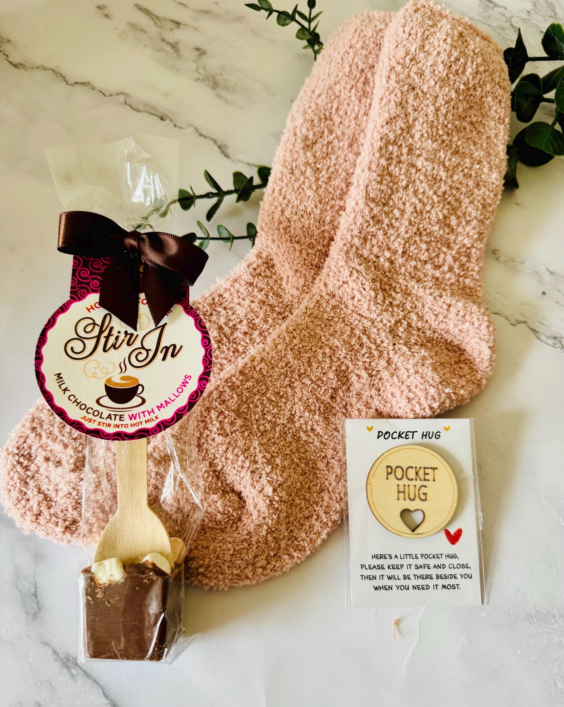 Teen Girl Hug in a Box – Self Care Gift Box - Care Package – Birthday Gift for Teenager – Thinking of You – Comfort Box - Get Well Soon