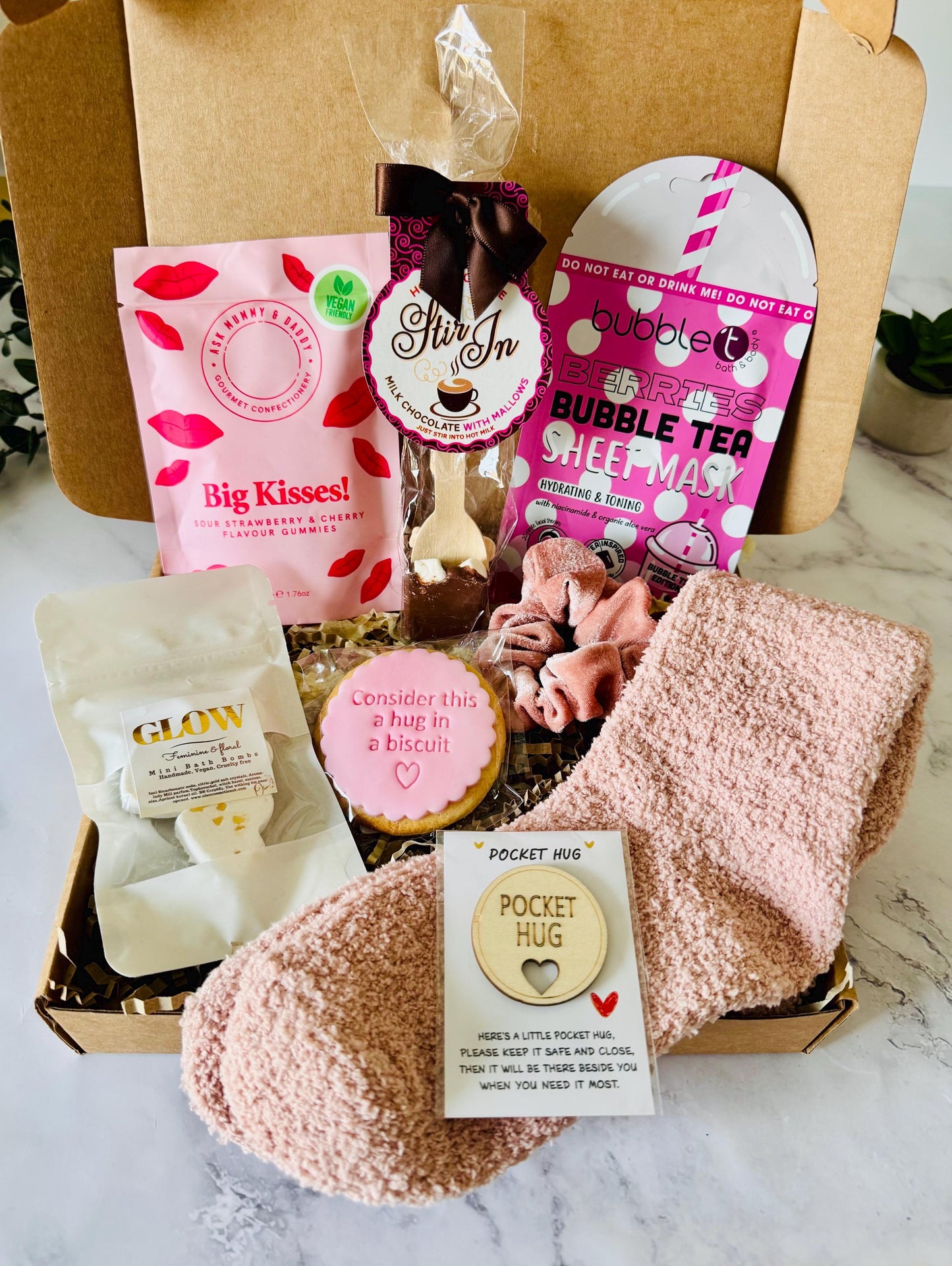 Teen Girl Hug in a Box – Self Care Gift Box - Care Package – Birthday Gift for Teenager – Thinking of You – Comfort Box - Get Well Soon