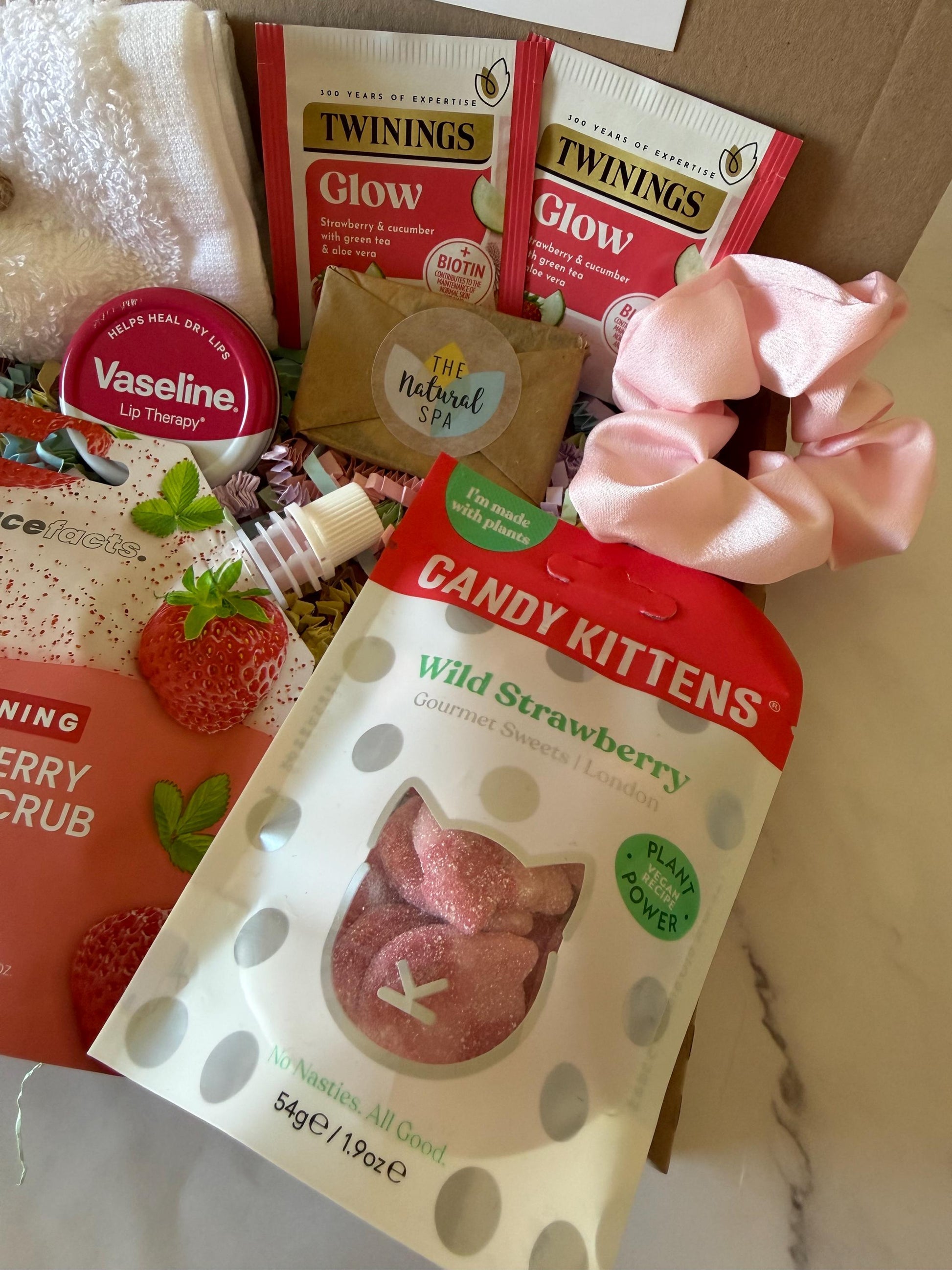 Pamper Gift Box For Her - Birthday Relax Pamper Hamper - Self Care Package - Hug in a Box - Pick Me Up Gift - Thinking of You Letterbox Gift