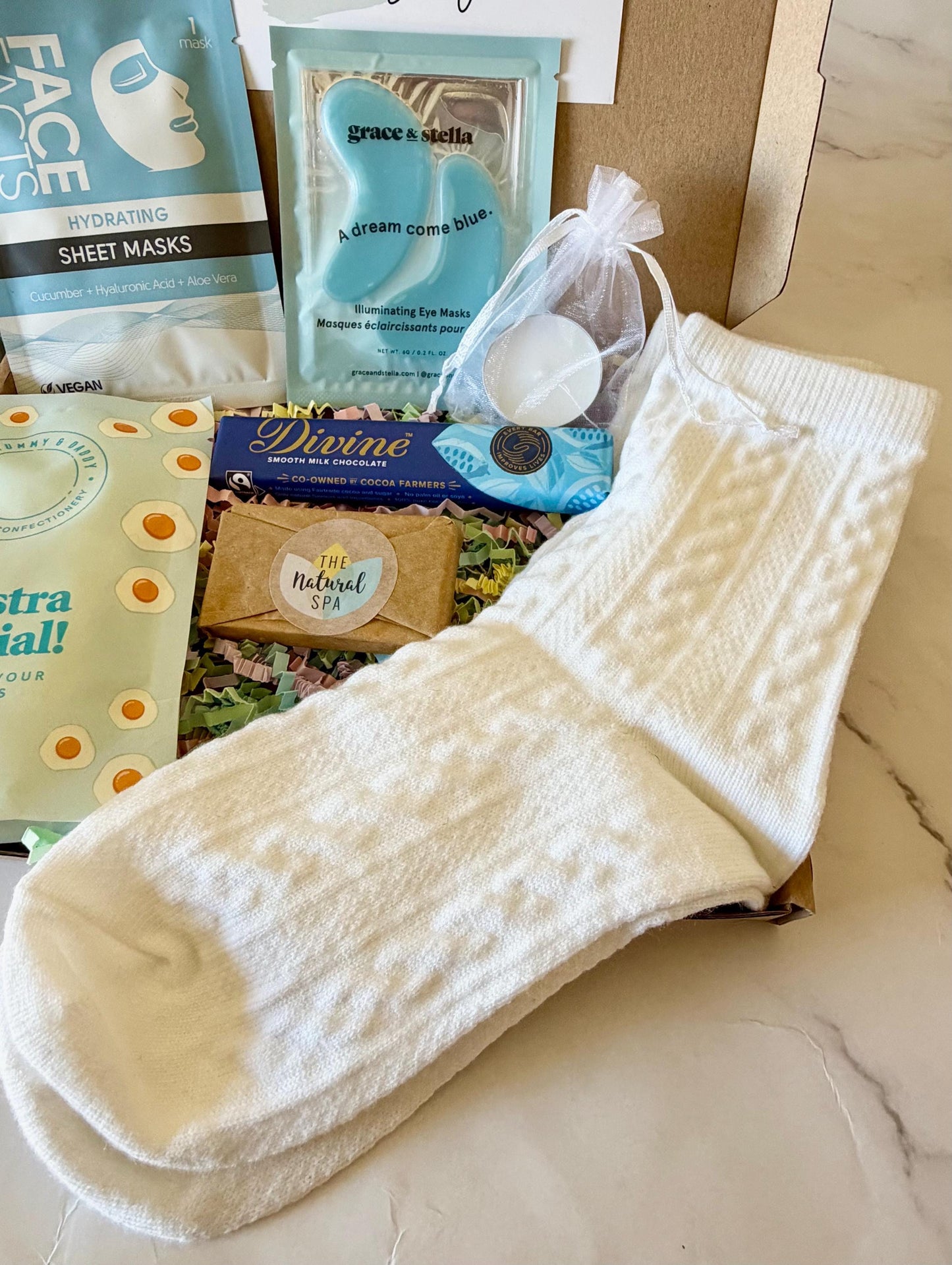 Pick Me Up Gift for Her - Care Package Hug in a Box - Thinking of You Letterbox Gift - Cheer Up Gift for Friend - Self Care Gift Box for Mum