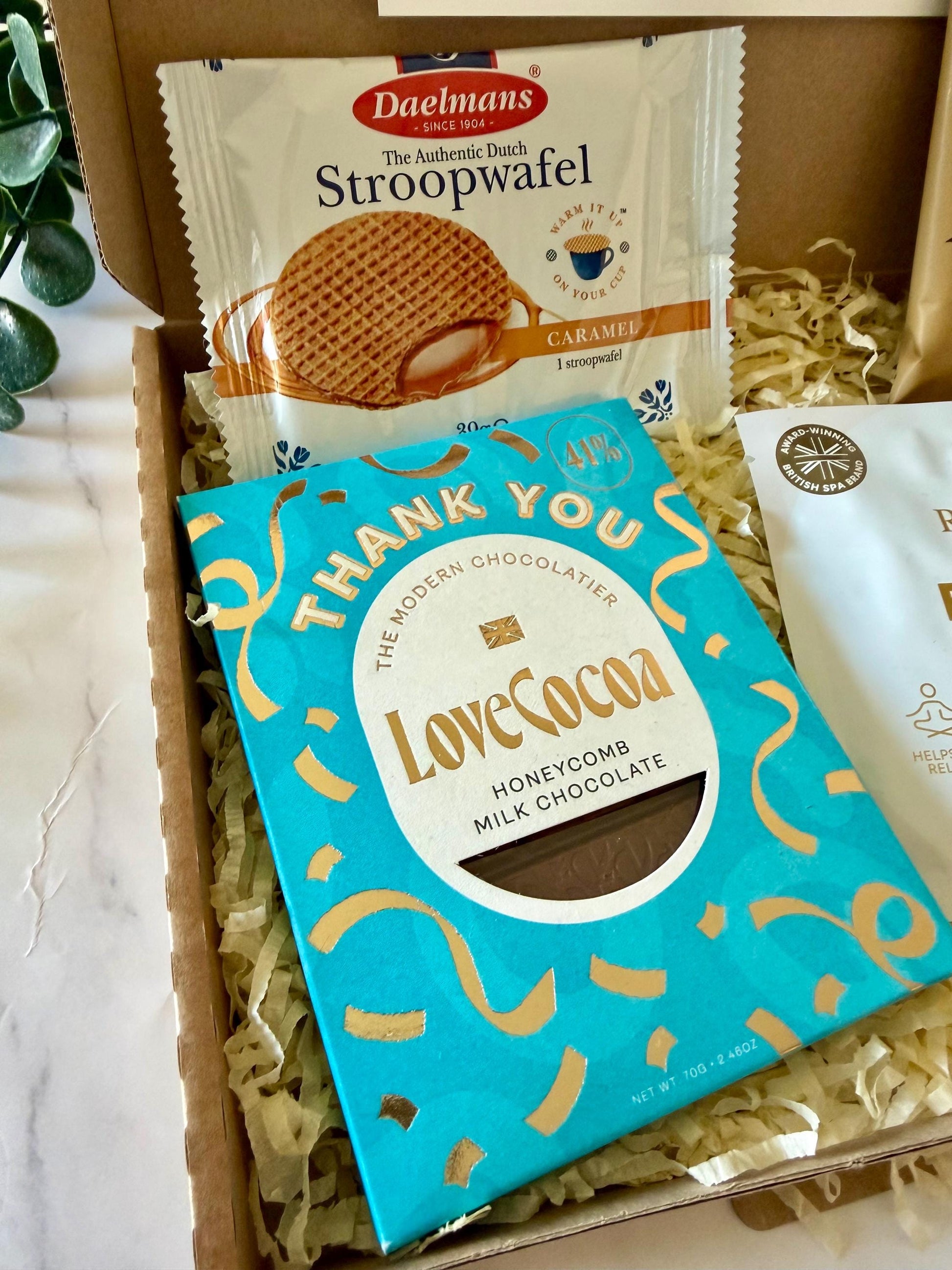 Thank You Gift - Appreciation Gift Box - Gifts for Teacher - Nursery Teacher - Teaching Assistant - End of Term Gift - Gift for Colleages