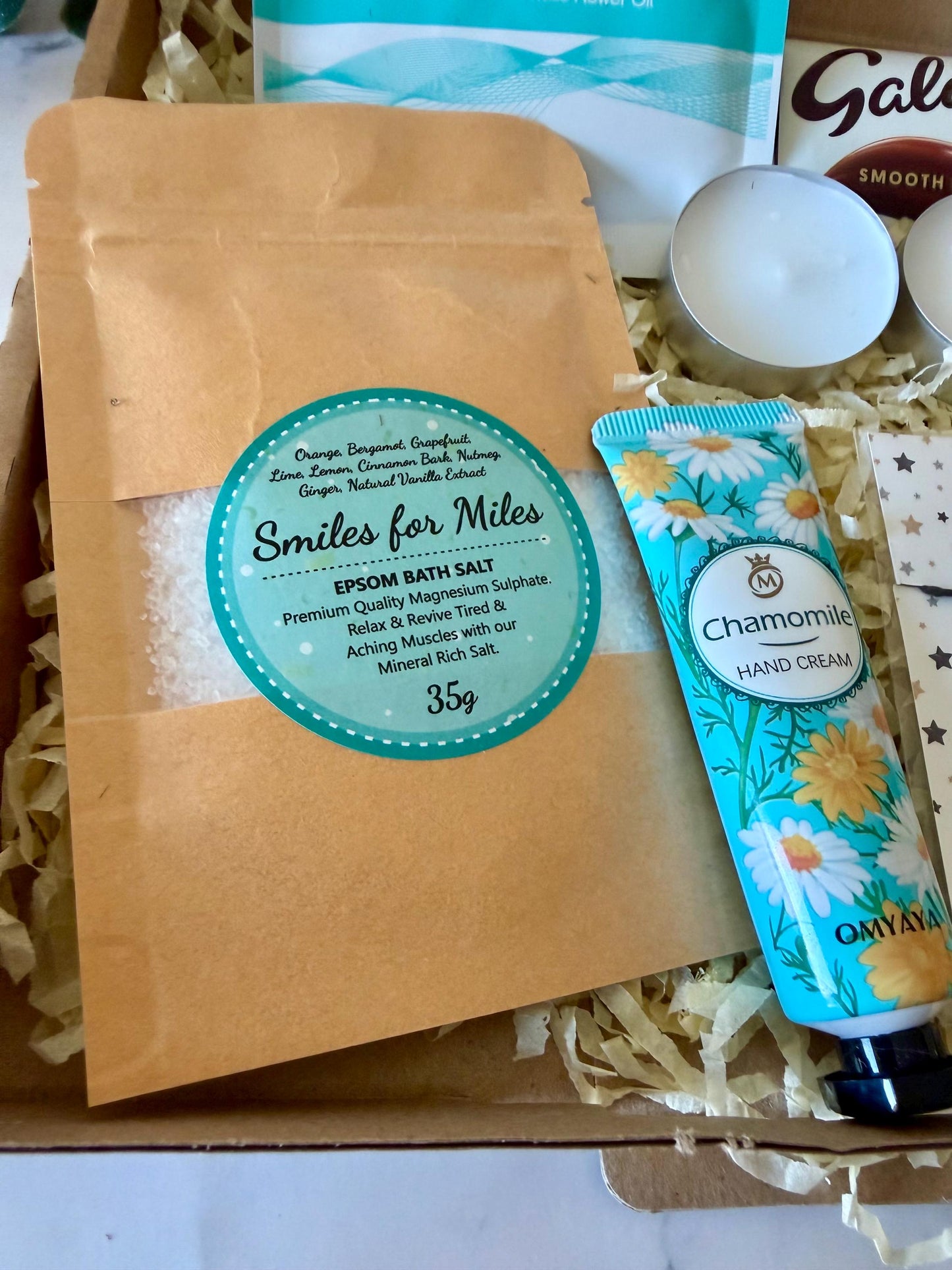 Pamper Gift Box - Hug in a Box For Her - Birthday Pamper - Relax Gift - Self Care Package - Pick me Up Letterbox Gift - Thinking of You