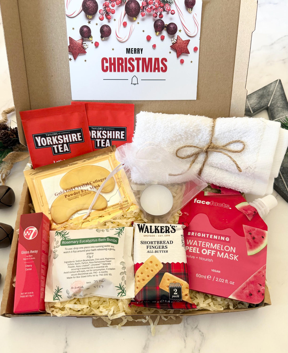 Christmas Pamper Gift - Pamper Hamper - Hug in a Box - Xmas Eve Box - Christmas Gift for Her - Ladies Treat Box - Secret Santa - Self Care