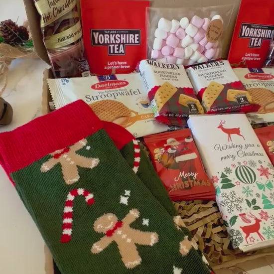 Couples Christmas Gift - Couples Letterbox Gift - Christmas Hamper - Christmas Gift for them - Gifts for Grandparents - Gift for Couples