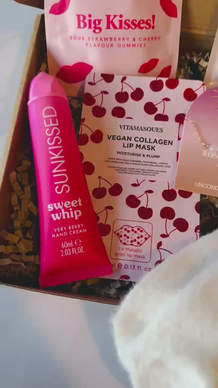 Hug in a Box Gift Hamper for Her – Valentine’s Self Care Pamper Box - Comfort Care Package - Thinking of You - Gift for Friend - Galentines