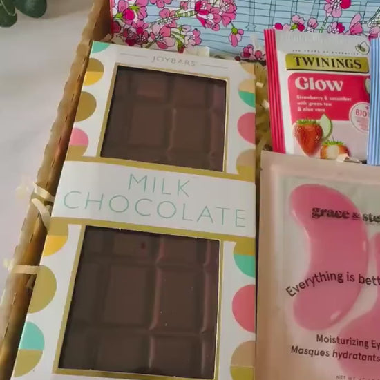 Distraction Gift Box - Get Well Soon Letterbox Gift - Recovery Gift - Womens Care Package - Hug in a Box - Hospital Gift - Pamper Self Care