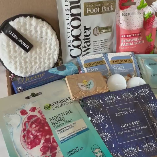 Pregnancy Pamper Gift - Maternity Mum to Be Pamper Gift Box - Pamper Hamper - Self Care Package - Hug in a Box - Personalised Letterbox Gift