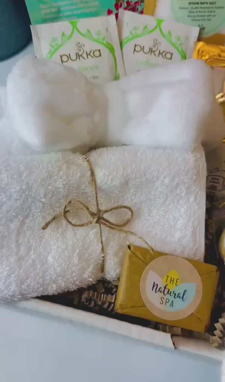 PAMPER HAMPER - Letterbox Gift For Her - Spa Self-Care - Hug in a Box - Birthday Present - Friend Giftbox - Care Package Gift - Personalised