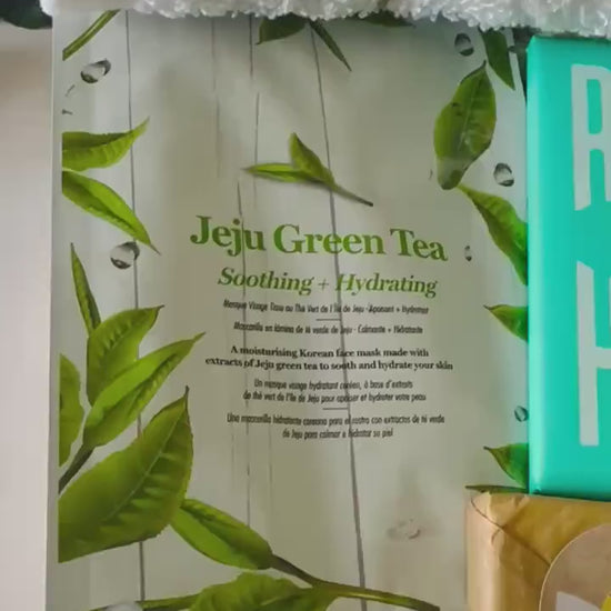 Vegan Gift Box - Vegan Pamper Hamper - Self Care Gift Set - Care Package Gift For Her - Cruelty Free Gift Set - Pamper Box - Birthday Pamper